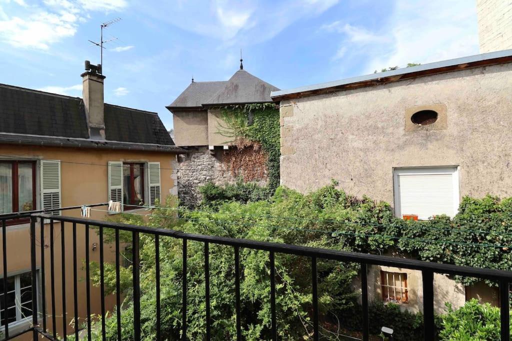 Les Hauts Du Chateau Chambéry Exteriér fotografie